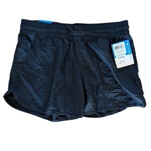 NWT Columbia Women Active Shorts MED 4” Berkeley Basin Black Nylon Outdoor Swim